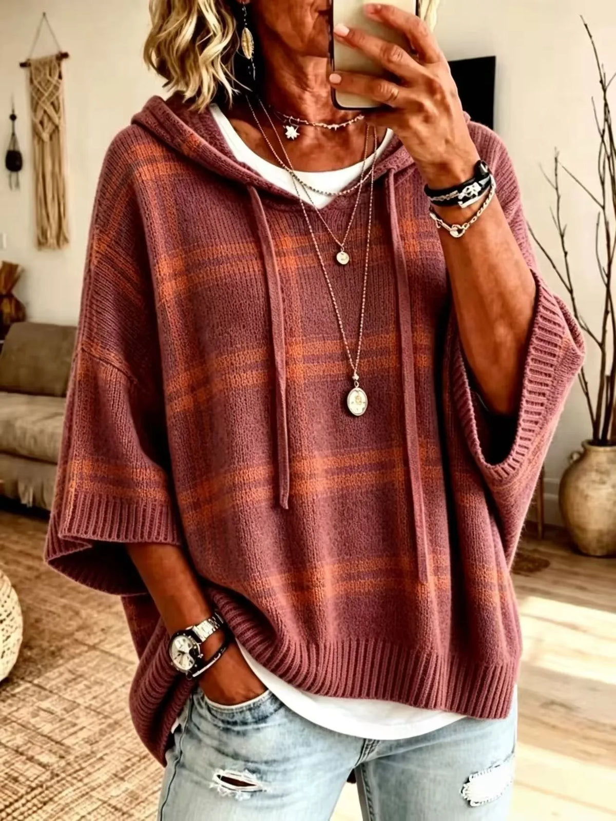 Sweter Basia z kapturem w kolorze malinowym