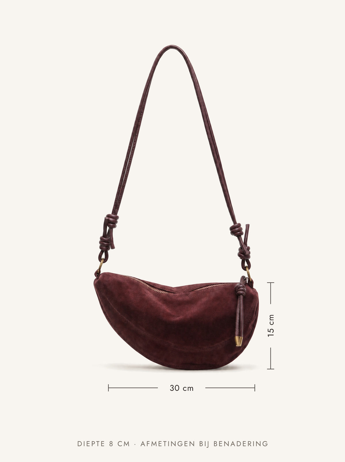 Wymiary torebki Pola: ok. 30 × 15 × 8 cm